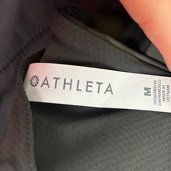 Athleta Sports Bra A B C Cup Compression Camouflage Green Black Medium Keyhole - Picture 7 of 8